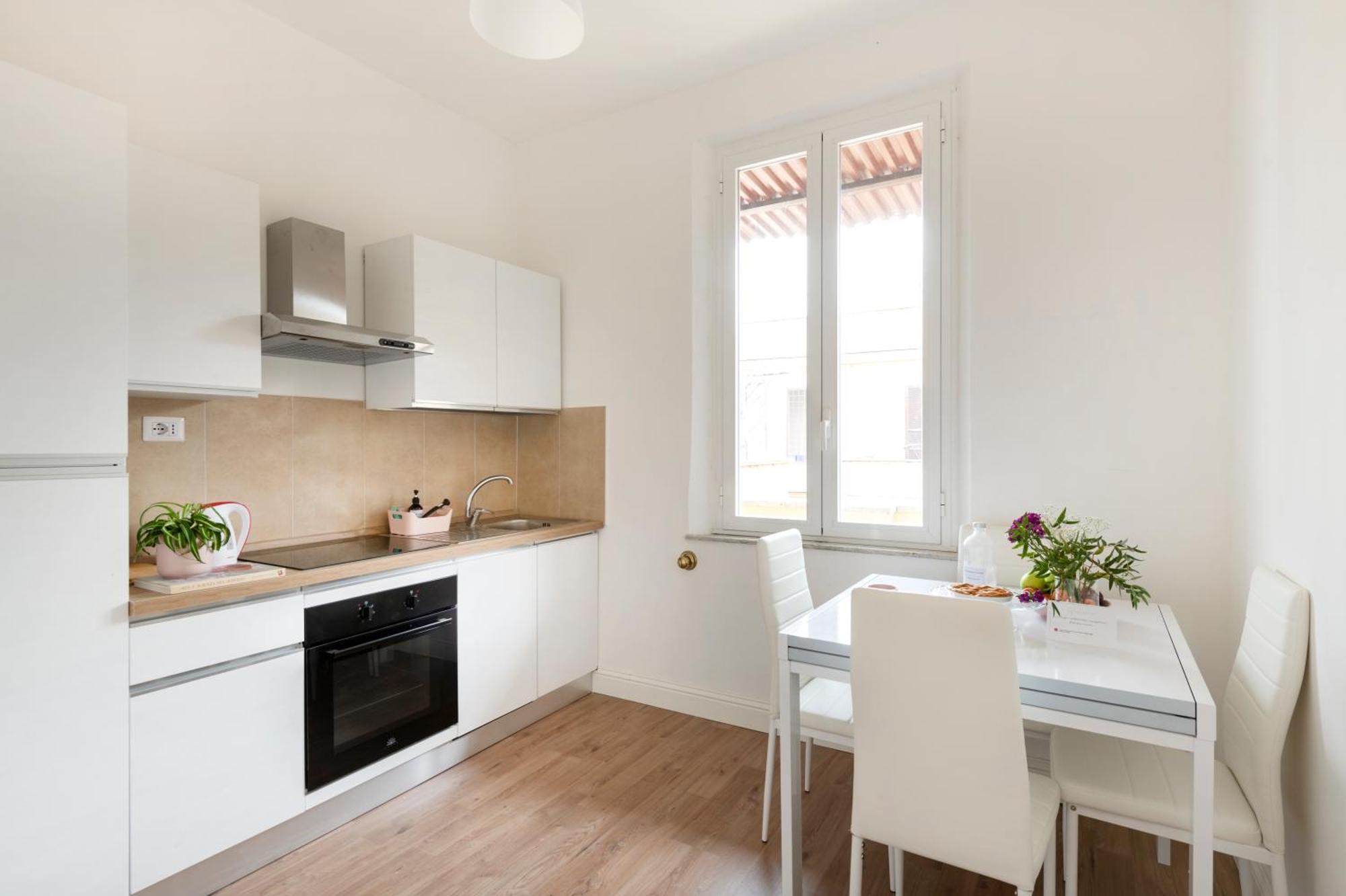 Luxury Pink Apartment Rom
