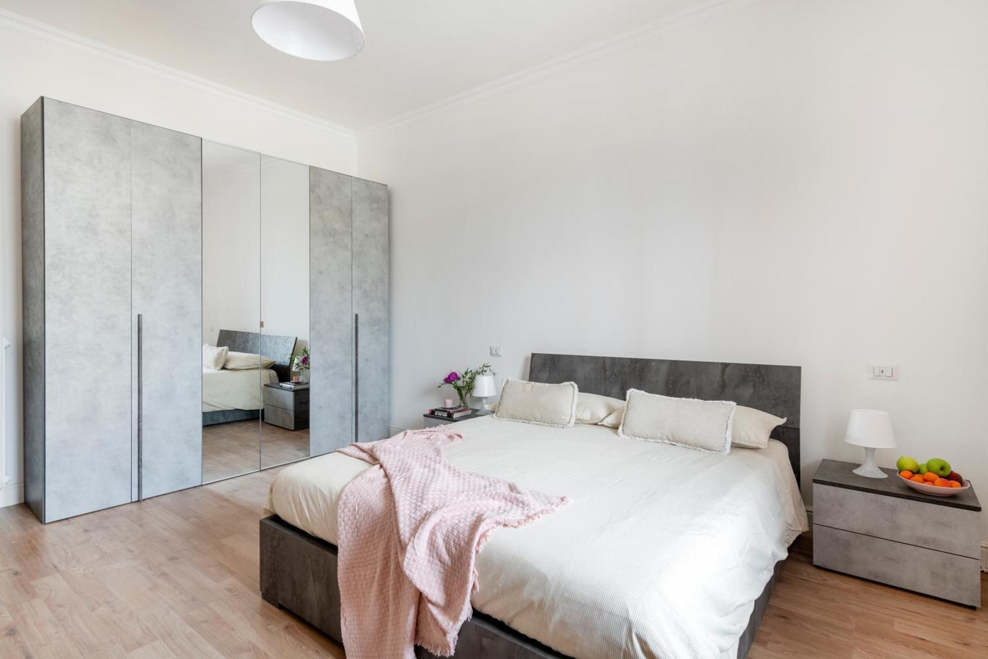 Apartment Luxury Pink